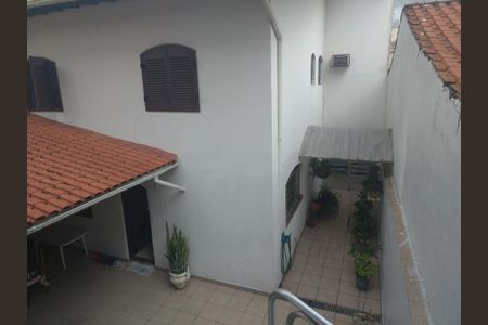 Casa à venda com 250m², 3 quartos e 4 vagas