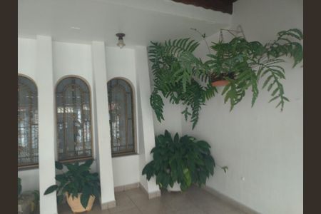 Casa à venda com 250m², 3 quartos e 4 vagas