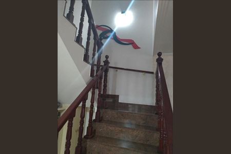Casa à venda com 3 quartos, 250m² em Parque Renato Maia, Guarulhos