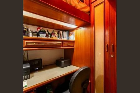 Quarto de apartamento à venda com 2 quartos, 66m² em Vila Olímpia, São Paulo