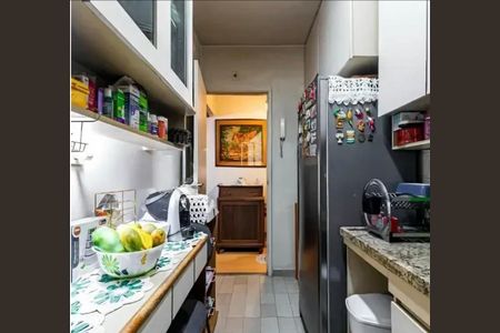 Cozinha de apartamento à venda com 2 quartos, 66m² em Vila Olímpia, São Paulo