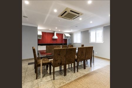 Apartamento à venda com 66m², 2 quartos e 1 vaga Apartamento à venda com 66m², 2 quartos e 1 vagaSala de Jantar