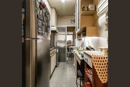 Apartamento à venda com 66m², 2 quartos e 1 vaga Apartamento à venda com 66m², 2 quartos e 1 vagaCozinha