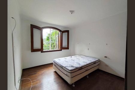 Casa à venda com 3 quartos, 160m² em Jardim Bonfiglioli, São Paulo