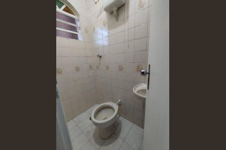 Casa à venda com 3 quartos, 154m² em Jardim Ester Yolanda, São Paulo