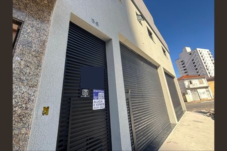 Apartamento para alugar com 96m², 2 quartos e sem vaga Apartamento para alugar com 96m², 2 quartos e sem vagaFachada