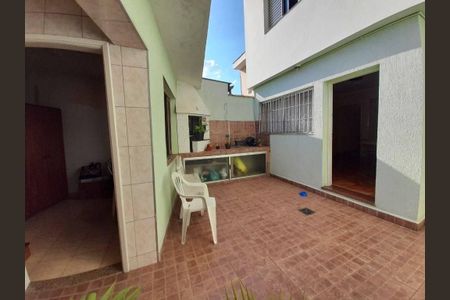 Casa à venda com 3 quartos, 128m² em Vila Sonia, São Paulo