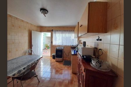 Casa à venda com 128m², 3 quartos e 3 vagas