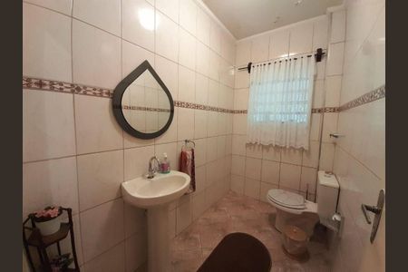 Casa à venda com 128m², 3 quartos e 3 vagas