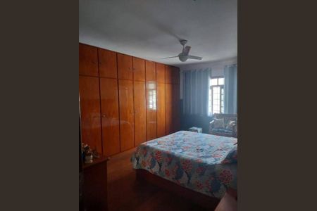 Casa à venda com 3 quartos, 280m² em Rio Pequeno, São Paulo