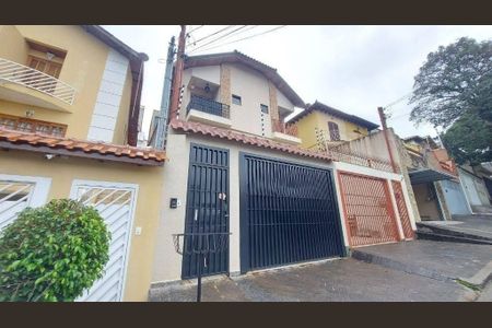 Casa à venda com 235m², 3 quartos e 4 vagas