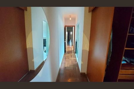 Casa à venda com 3 quartos, 235m² em Butantã, São Paulo