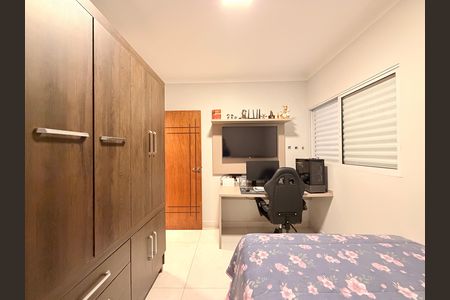 Casa à venda com 183m², 3 quartos e 2 vagasQuarto 3