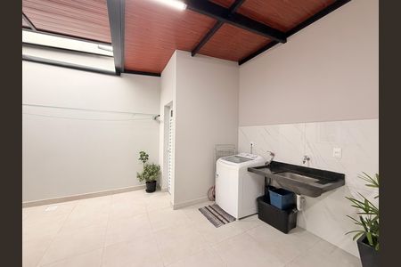 Casa à venda com 183m², 3 quartos e 2 vagasÁrea de Serviço