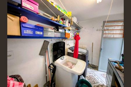 Casa à venda com 3 quartos, 100m² em Jardim Ester, São Paulo