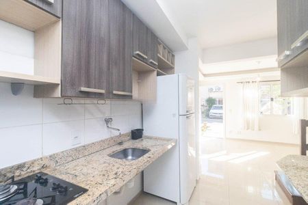 Apartamento para alugar com 77m², 2 quartos e 1 vagaCozinha