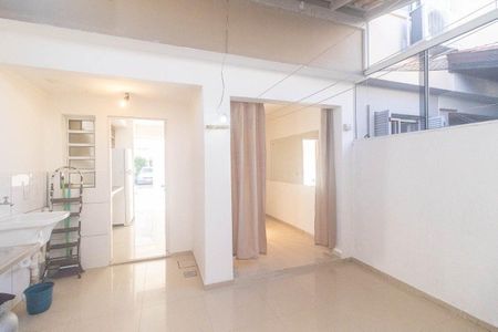 Sala de apartamento à venda com 2 quartos, 77m² em Humaitá, Porto Alegre