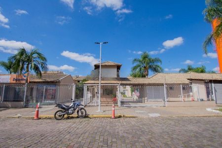 Apartamento para alugar com 77m², 2 quartos e 1 vagaFachada