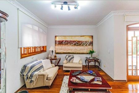 Casa à venda com 3 quartos, 235m² em Cidade São Francisco, São Paulo