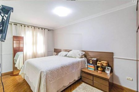 Casa à venda com 3 quartos, 235m² em Cidade São Francisco, São Paulo