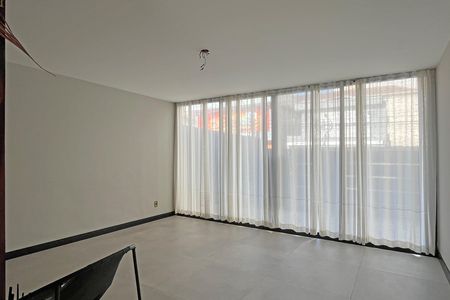 Casa para alugar com 170m², 3 quartos e 3 vagasSala