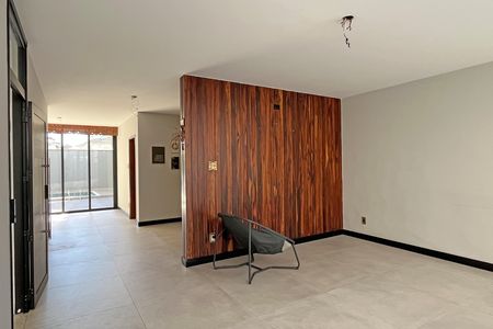 Sala de casa para alugar com 3 quartos, 170m² em Gonzaga, Santos