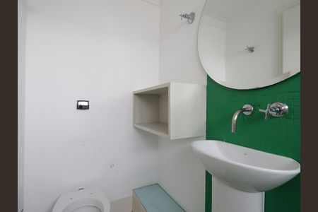 Apartamento à venda com 286m², 4 quartos e 5 vagasBanheiro da Suíte 4