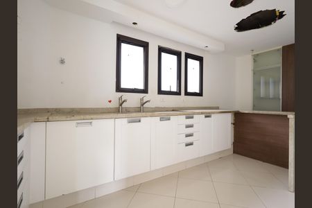 Apartamento à venda com 286m², 4 quartos e 5 vagasCozinha