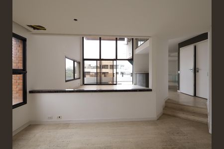Apartamento à venda com 286m², 4 quartos e 5 vagasSala de TV