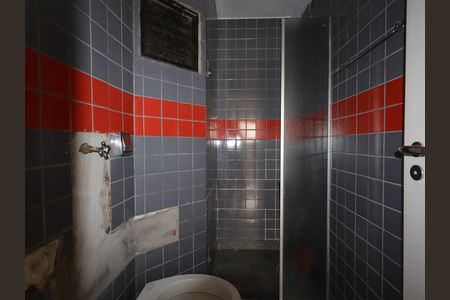 Apartamento à venda com 286m², 4 quartos e 5 vagasBanheiro de serviço