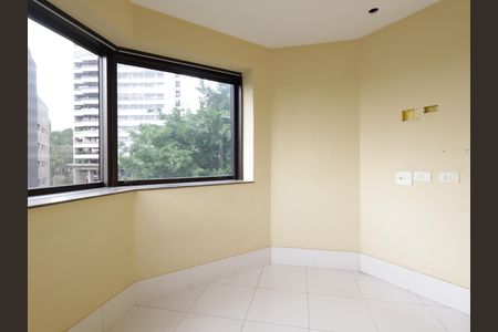 Apartamento à venda com 286m², 4 quartos e 5 vagasSala de Almoço