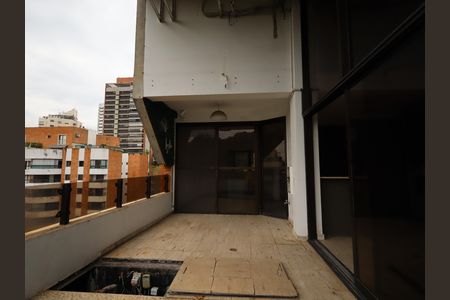 Apartamento à venda com 286m², 4 quartos e 5 vagasVaranda