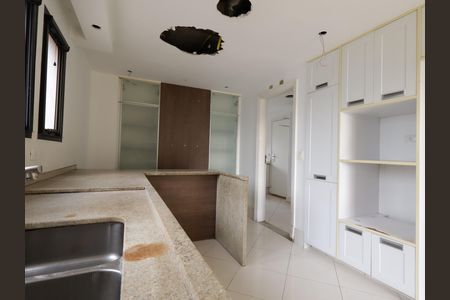 Apartamento à venda com 286m², 4 quartos e 5 vagasCozinha