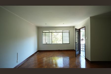 Sala de casa para alugar com 2 quartos, 143m² em Jardim Bela Vista, Santo André