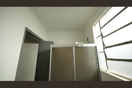 Casa para alugar com 143m², 2 quartos e 2 vagasBanheiro Social