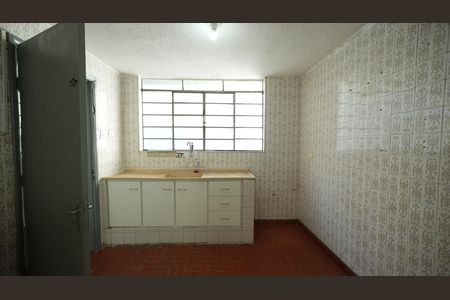 Casa para alugar com 143m², 2 quartos e 2 vagasCozinha