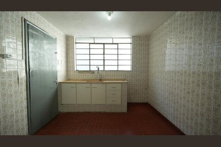 Casa para alugar com 143m², 2 quartos e 2 vagasCozinha