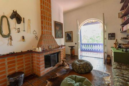 Casa à venda com 4 quartos, 580m² em Rolinópolis, São Paulo