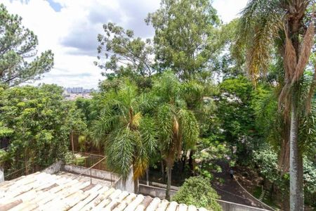 Casa à venda com 4 quartos, 580m² em Rolinópolis, São Paulo
