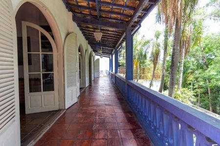 Casa à venda com 580m², 4 quartos e 5 vagas