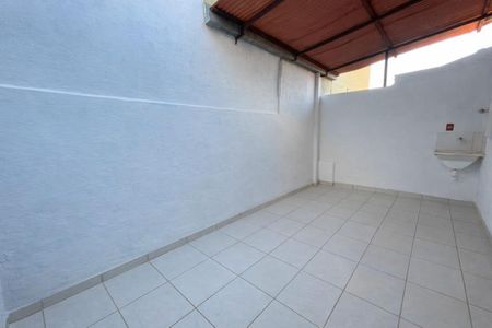 Casa para alugar com 1 quarto, 40m² em Jardim das Alterosas - 1A Secao, Betim
