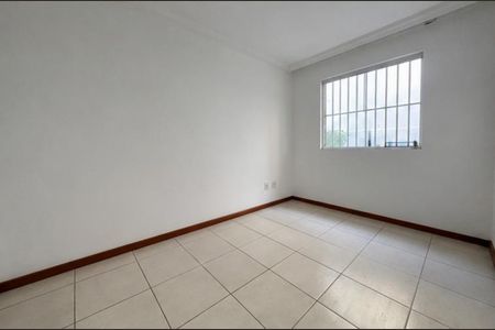 Quarto de casa para alugar com 1 quarto, 40m² em Jardim das Alterosas - 1A Secao, Betim