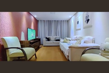 Casa à venda com 3 quartos, 155m² em Vila Indiana, São Paulo