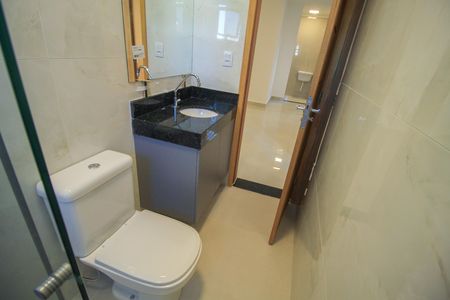 Apartamento para alugar com 66m², 2 quartos e sem vaga