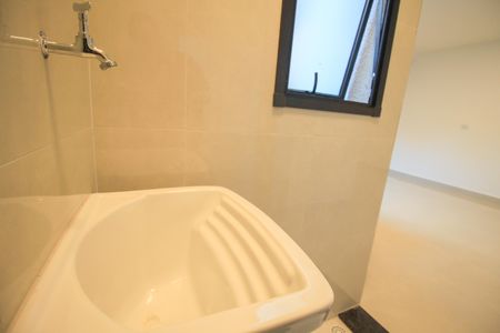 Apartamento para alugar com 66m², 2 quartos e sem vaga