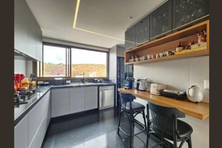 Apartamento à venda com 3 quartos, 140m² em Sion, Belo Horizonte