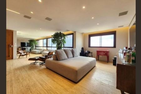 Apartamento à venda com 3 quartos, 140m² em Sion, Belo Horizonte