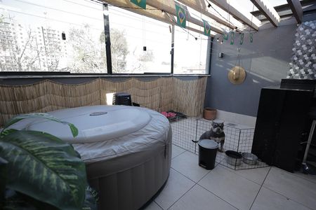 Apartamento à venda com 100m², 2 quartos e 1 vagaCobertura