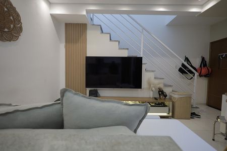 Apartamento à venda com 100m², 2 quartos e 1 vagaSala