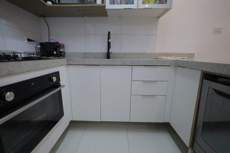 Apartamento à venda com 100m², 2 quartos e 1 vagaCozinha